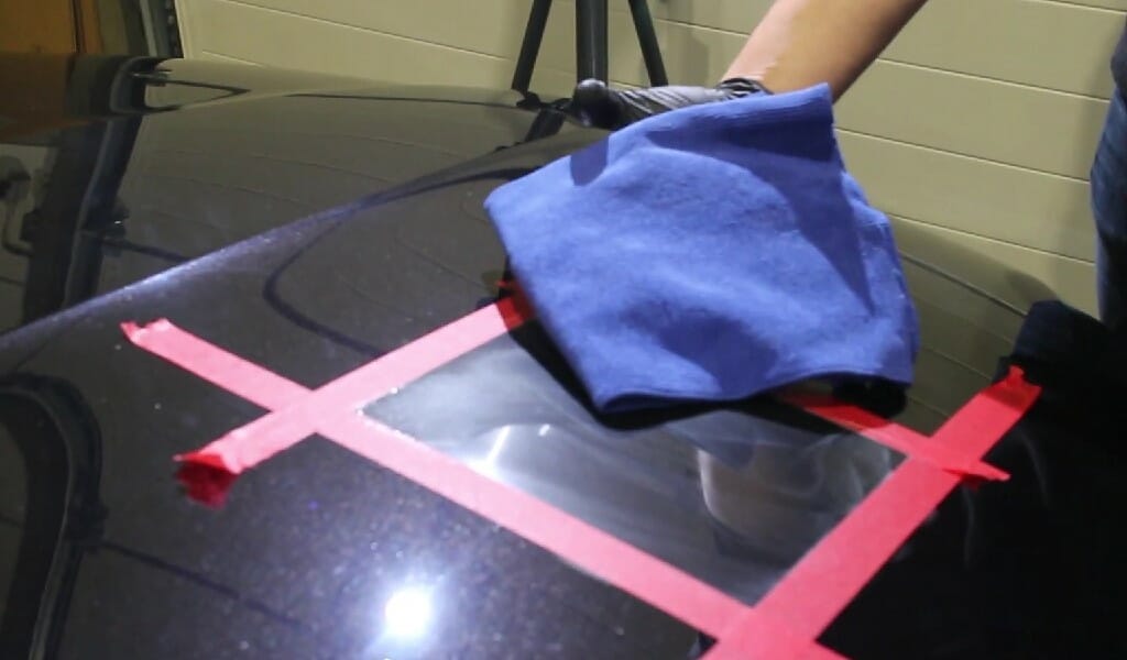 Aftør Micro liquid compound med en microfiber klud Aftør Micro liquid compound med en microfiber klud